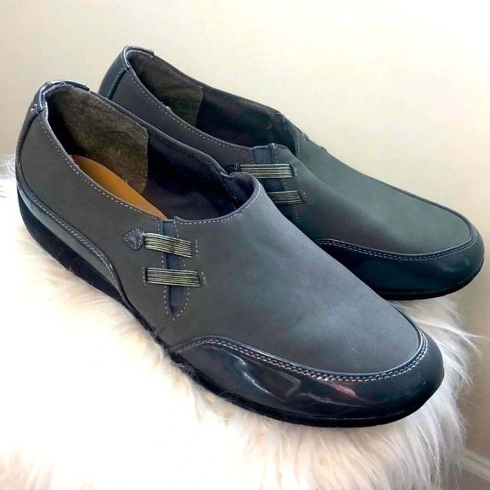 ANGEL STEPS | Women’s Grey Water Resistant Slides by Angel Steps, Size 9